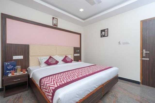 Famous Residency Hotel Tiruchirappalli Екстериор снимка